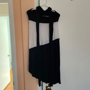 S/M black and white summer dress